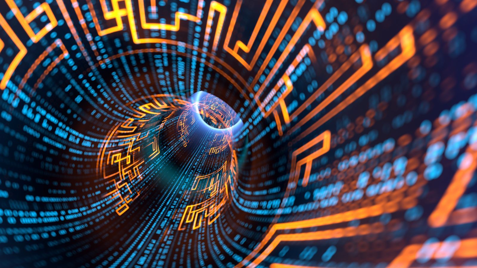 What does a data migration analyst do?